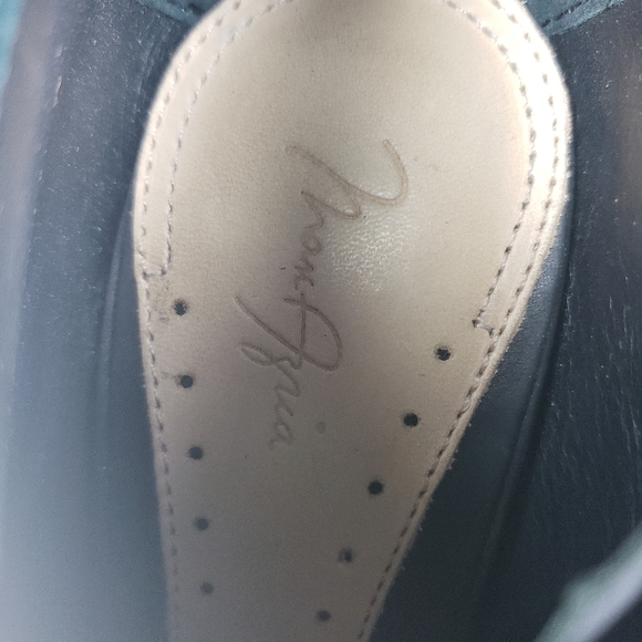 419iobe Max Azria NECI platform leather shootie bootie carved heel - Picture 6 of 15